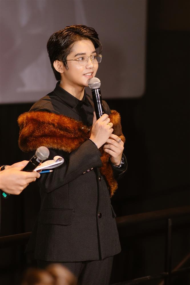 TiTi HKT mách đàn em cách vượt qua tranh cãi-1