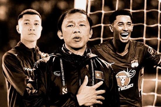 Báo chí thế giới bàng hoàng trước vụ tai nạn khiến 3 thành viên CLB Hoàng Anh Gia Lai qua đời