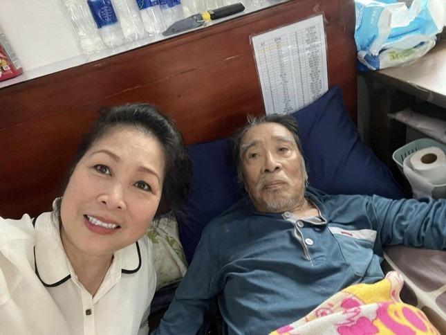 Hồng Vân tiếc thương khi đạo diễn Thế Ngữ - cha đẻ Táo quân HTV qua đời-1