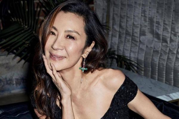 Dương Tử Quỳnh tuổi 61 vẫn rực sáng, có nhiều đột phá cả sự nghiệp lẫn tình yêu-7