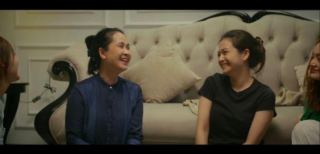 Gia Đình Mình Vui Bất Thình Lình bị chê lạm dụng bi kịch, đạo diễn phim nói gì?-3