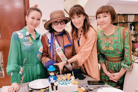 Chị gái Coco Lee bị tung bằng chứng tham lam, lợi dụng em gái