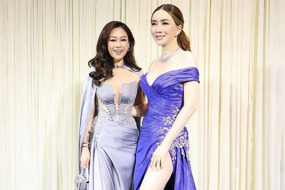 Bê bối ở Hoa hậu Hoàn vũ Indonesia và trái đắng của nữ tỷ phú chuyển giới-2