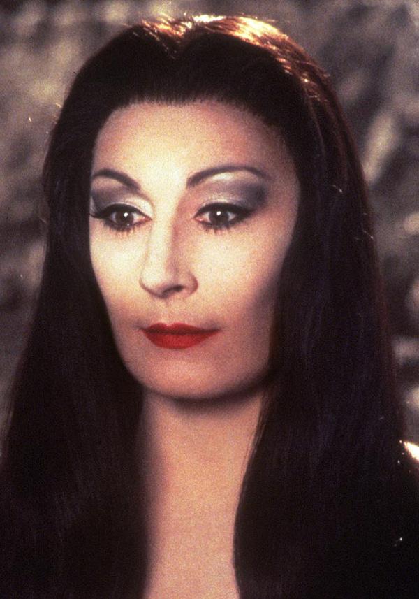 Những ca phẫu thuật thẩm mỹ thất bại của showbiz: Từ nổi tiếng đến biểu tượng thảm họa-5