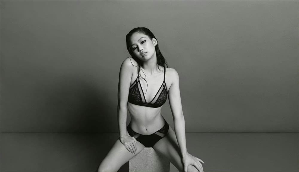 Jungkook (BTS) cùng Jennie (BlackPink) chụp ảnh nội y-13