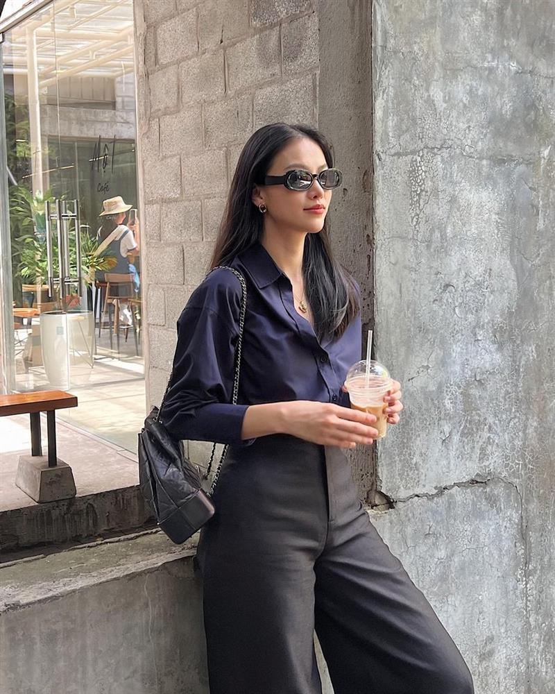 Phong cách diện áo sơ mi chuẩn thanh lịch của Hoa hậu Phương Khánh-1