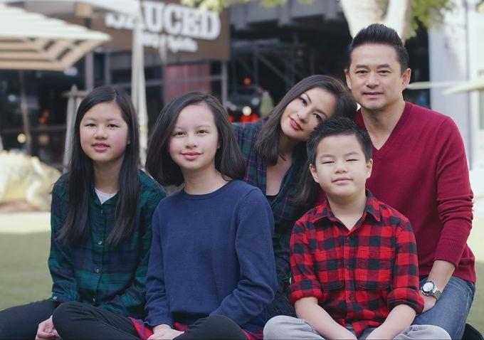 Siêu mẫu Ngọc Thúy 13 năm rời showbiz: Đẹp gợi cảm, cuộc sống giờ ra sao?-7