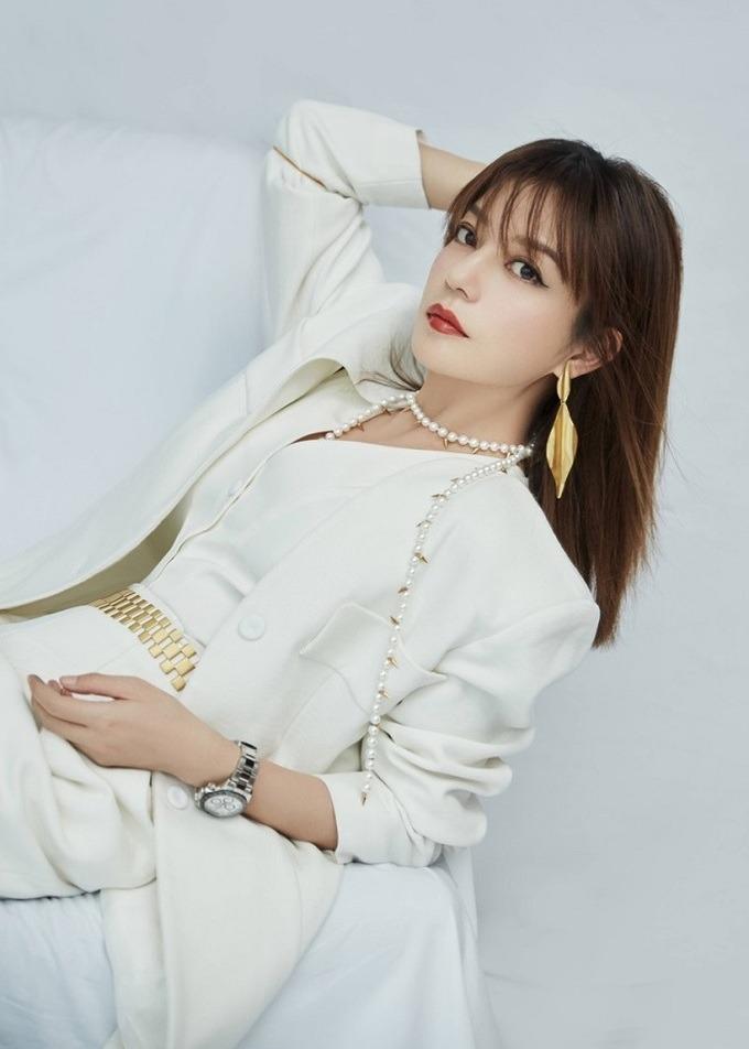 Tung tích bí ẩn của Triệu Vy trong 2 năm bị xóa sổ khỏi làng giải trí-7