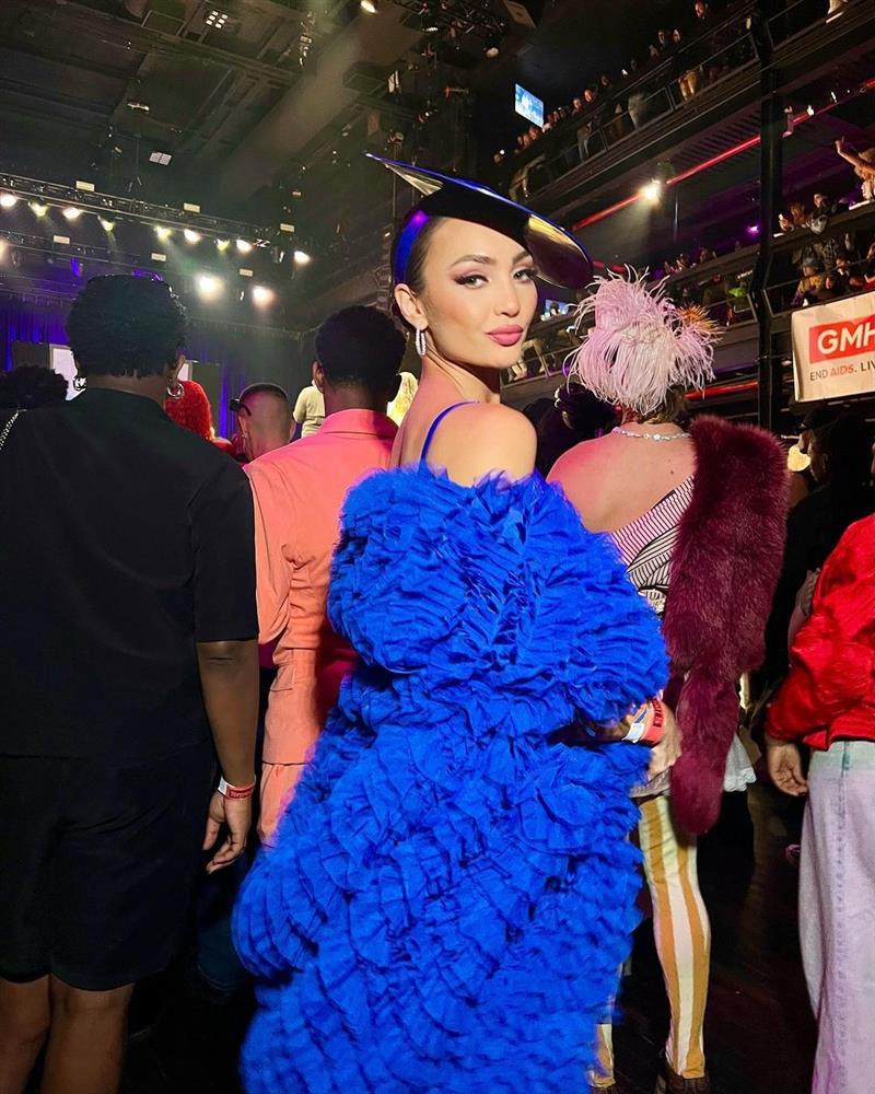 Đương kim Hoa hậu Hoàn vũ mặc hở bạo-5