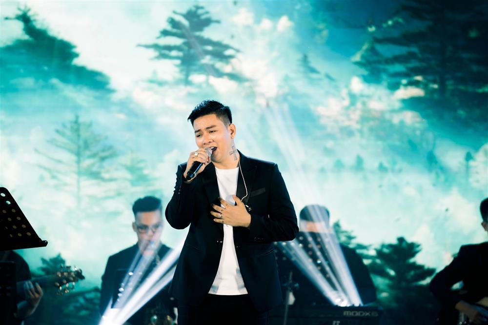 Hoài Lâm: Sống ở quê, tôi không cho mình là nghệ sĩ nên vui hát đám cưới ngay-2