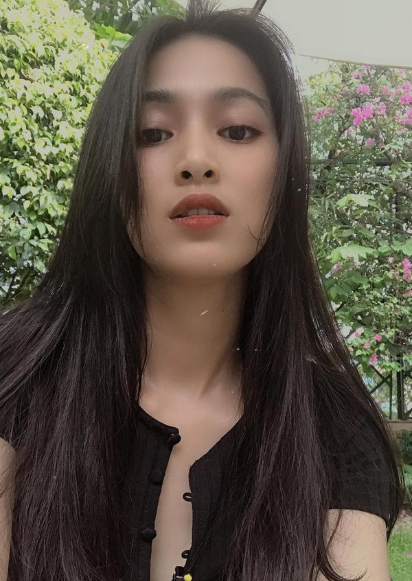 Sắc vóc đời thực bạn gái Johnny Trí Nguyễn: Dáng đẹp nhờ tập võ và ăn chay-8