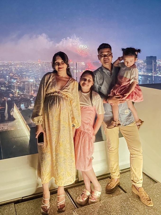 Chuyện tình kỳ diệu của hot girl từng muốn tự vẫn khi trót làm mẹ tuổi 18-6