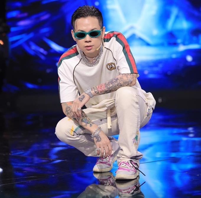 Bóc đồ Andree tại Rap Việt: Dát đầy hàng hiệu, đeo đồng hồ đến 2 tỷ đồng-2