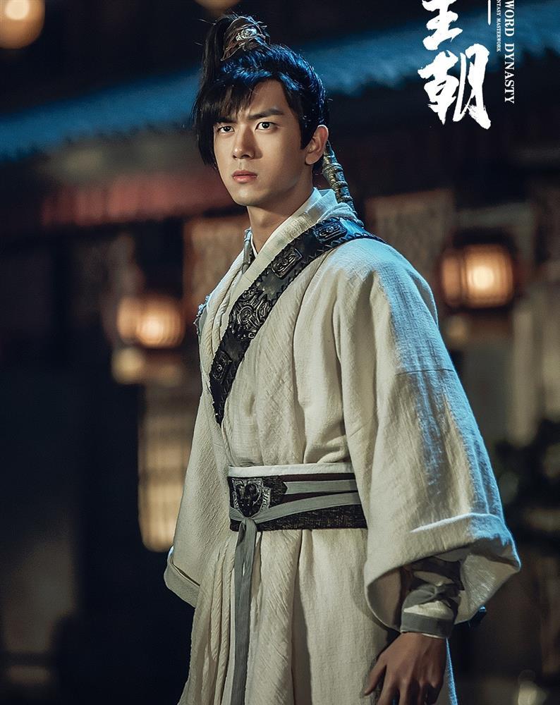 Tạo hình cổ trang của dàn diễn viên bị chê quá xấu-7