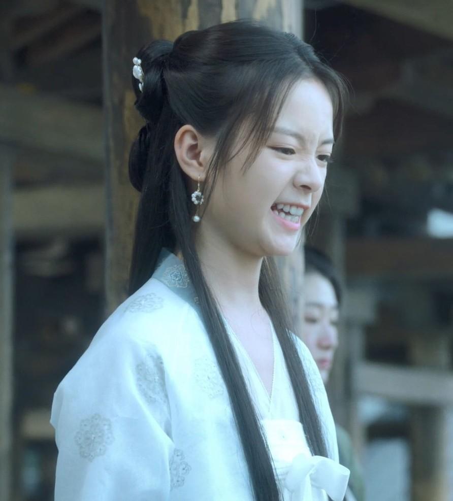 Tạo hình cổ trang của dàn diễn viên bị chê quá xấu-19