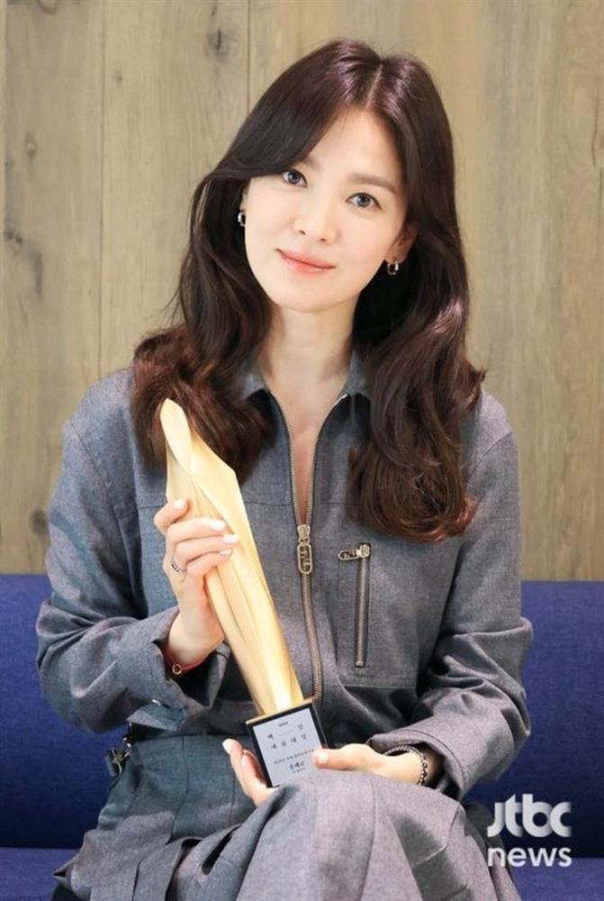 Bất ngờ với cát-xê quảng cáo hàng tỷ đồng của Song Hye Kyo-5
