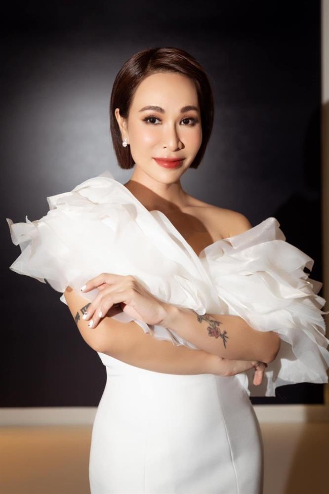 Uyên Linh 13 năm sau Vietnam Idol: Sắc vóc gợi cảm, kín tiếng hậu chia tay-2