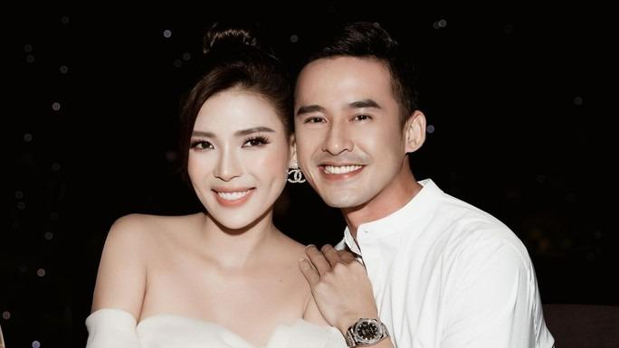 Những cặp đôi showbiz vướng nghi án toang-6