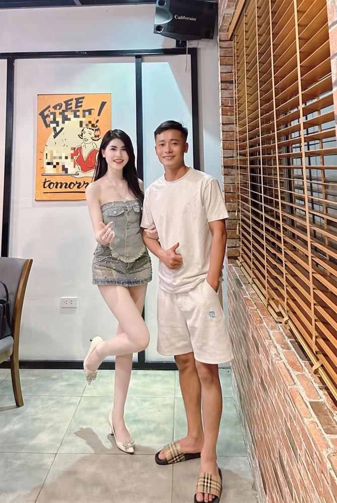 Hot girl Thái Bình bị ném đá vì tạo dáng thân mật bên Quang Linh Vlog-2