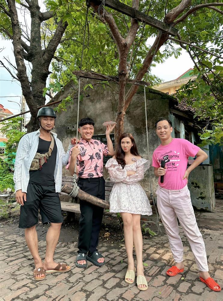 Hình ảnh không lên sóng của Làng Trong Phố-3