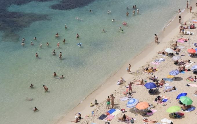 Sáu du khách bị bắt vì cáo buộc cưỡng hiếp trên đảo tiệc tùng Mallorca-2