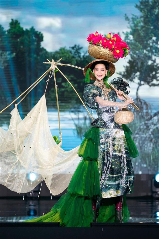 Miss Grand Vietnam 2023 thi trang phục dân tộc: Quá nhiều mẫu cồng kềnh-3