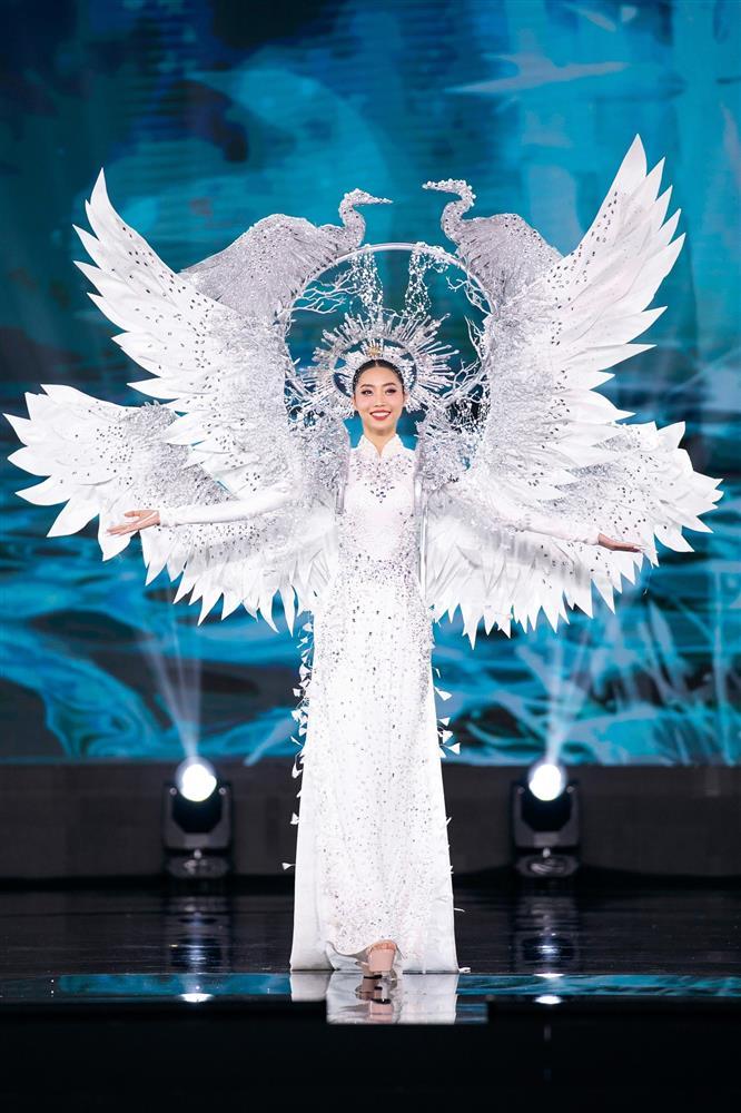 Miss Grand Vietnam 2023 thi trang phục dân tộc: Quá nhiều mẫu cồng kềnh-5