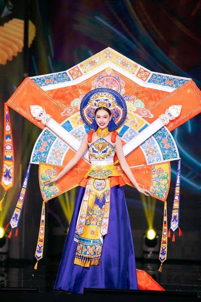 Miss Grand Vietnam 2023 thi trang phục dân tộc: Quá nhiều mẫu cồng kềnh-9