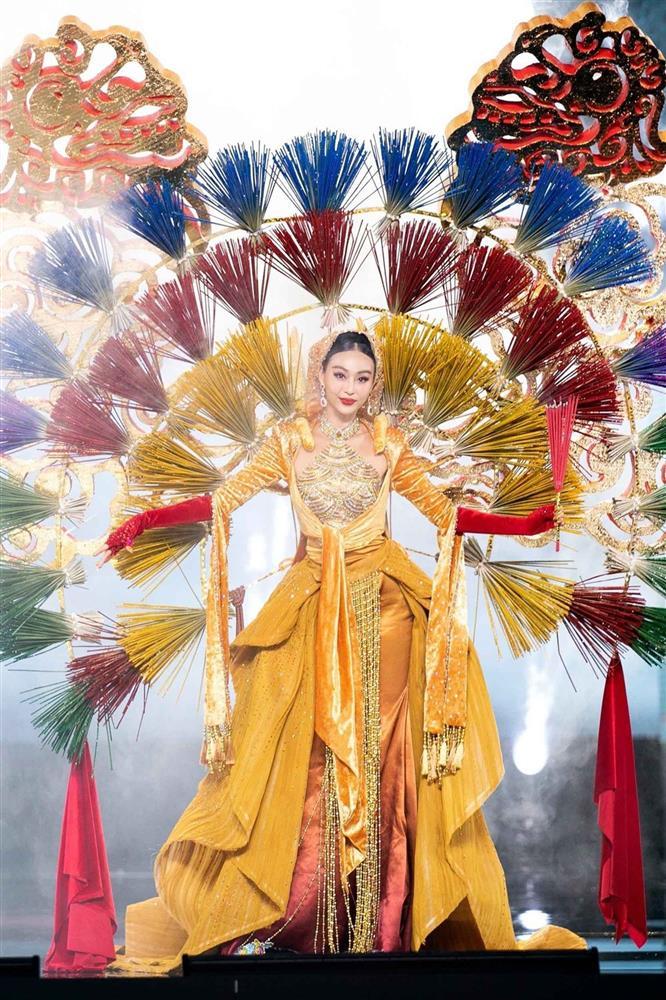 Miss Grand Vietnam 2023 thi trang phục dân tộc: Quá nhiều mẫu cồng kềnh-19