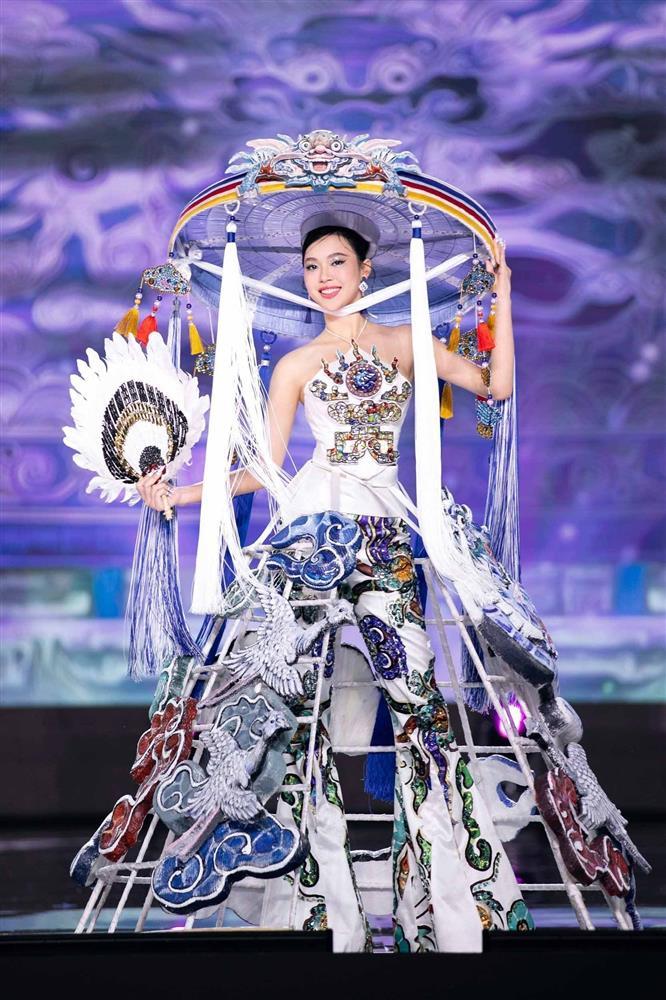 Miss Grand Vietnam 2023 thi trang phục dân tộc: Quá nhiều mẫu cồng kềnh-23