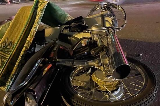 Va chạm giao thông lúc nửa đêm, 1 chiến sĩ công an tử vong