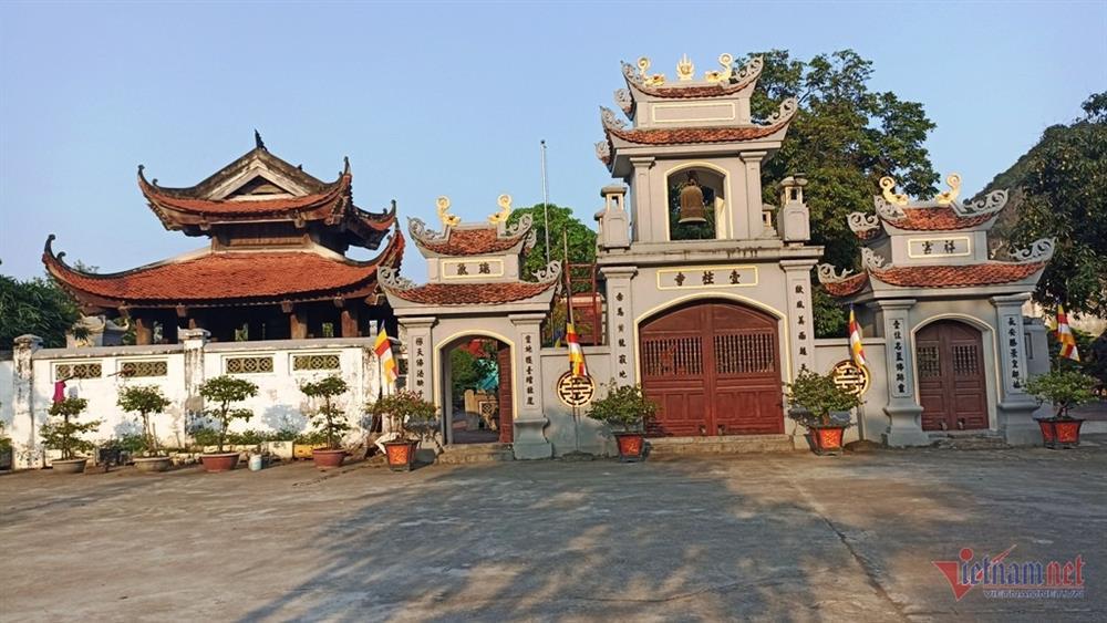 Ngắm bảo vật cột kinh Phật bằng đá xanh hơn nghìn năm tuổi ở Ninh Bình-1