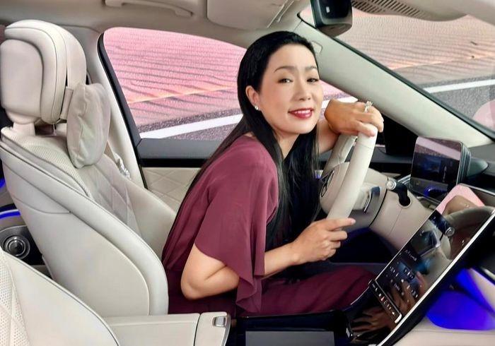 Trịnh Kim Chi được ông xã tặng quà sinh nhật trị giá 5,7 tỷ đồng-1