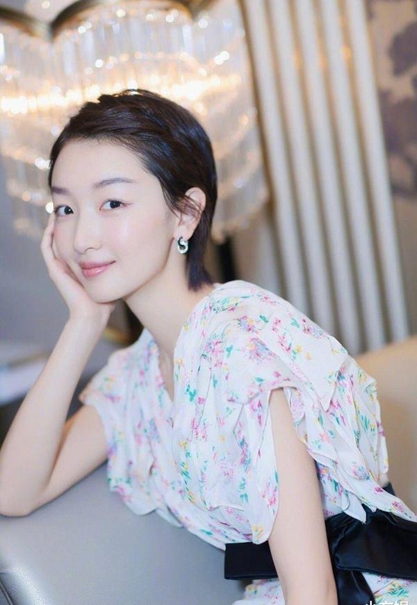 So kè ba Tiểu Hoa Đán sinh năm 1992: Dương Tử, Địch Lệ Nhiệt Ba, Chu Đông Vũ, ai trội hơn ai?-1