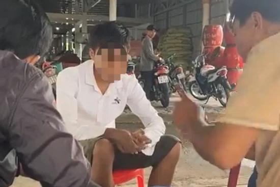 Cách xử lý bất ngờ của chủ trại hòm sau khi bị 'bom hàng'