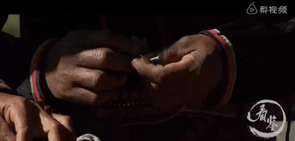 Nơi những cô gái thích nhuộm răng đen, sợ để răng trắng sẽ có mùi hôi-3