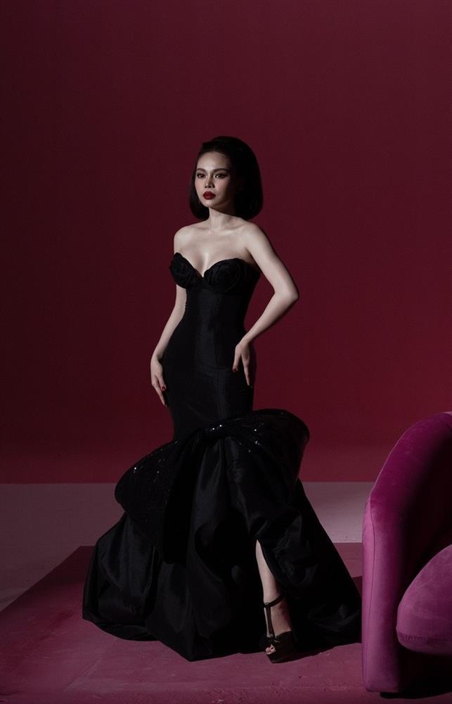 Giang Hồng Ngọc: Ông xã không cấm tôi mặc hở-2