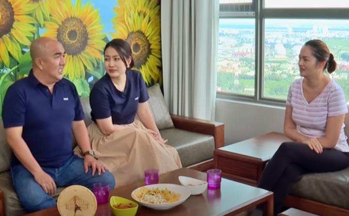 Mẹ đơn thân bán cá khô, bánh tráng mua penthouse, cho 5 con học trường quốc tế-3