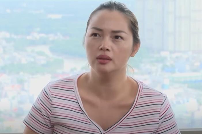 Triệu Hồng Ngọc: Mẹ đơn thân nhan sắc như chị em với con trai 17 tuổi-6