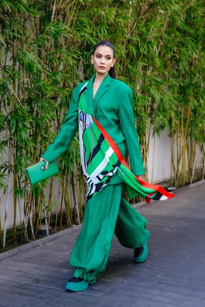 Mỹ nhân ăn chay Trương Thị May: Gợi cảm tuổi 35, hé lộ lý do chưa kết hôn-5