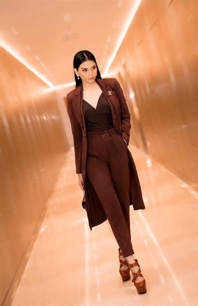 Mỹ nhân ăn chay Trương Thị May: Gợi cảm tuổi 35, hé lộ lý do chưa kết hôn-7