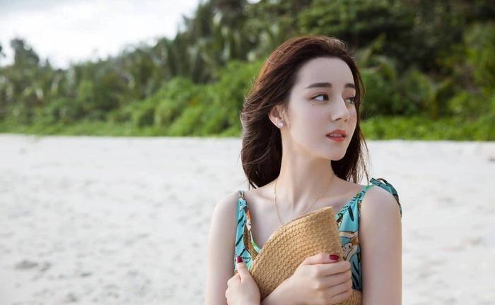 Top 5 người đẹp đến từ vùng đất toàn mỹ nhân lai Tây của Trung Quốc-3