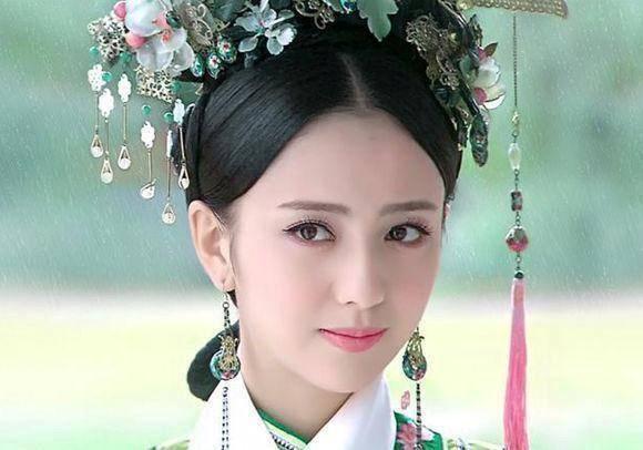 Top 5 người đẹp đến từ vùng đất toàn mỹ nhân lai Tây của Trung Quốc-7