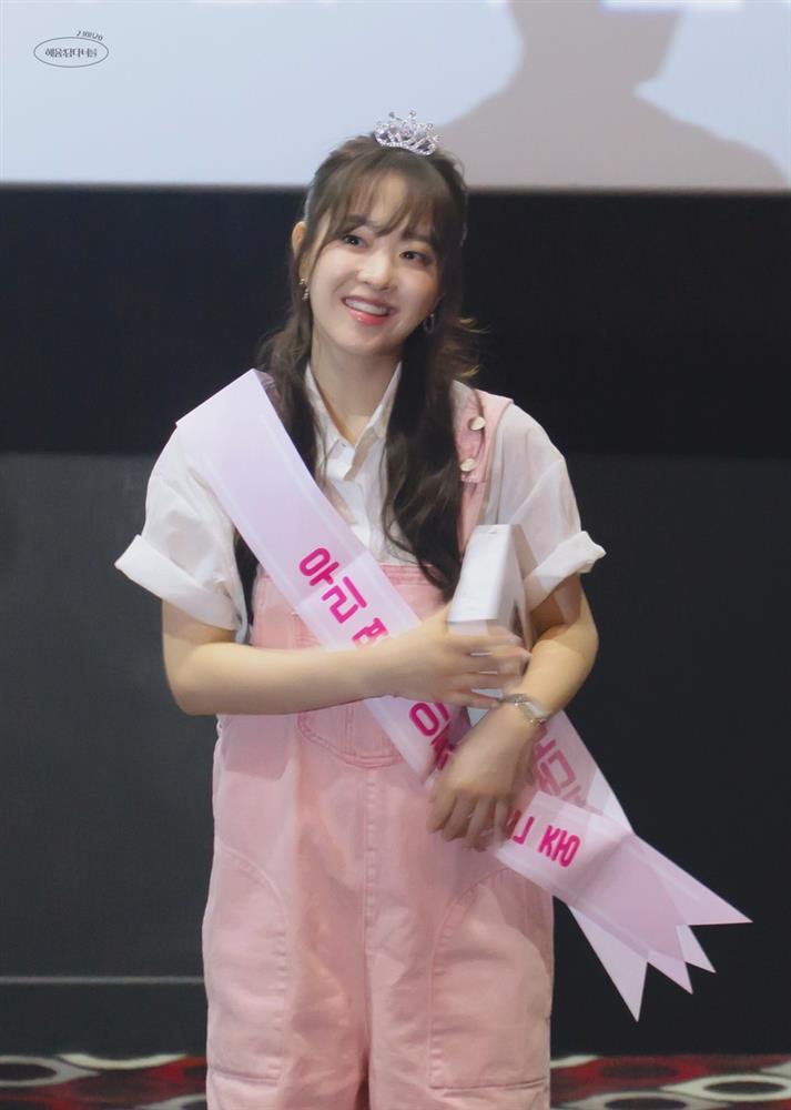 Có ai hack tuổi như Park Bo Young: U35 mà trẻ đến mức được so với idol gen 4!-8