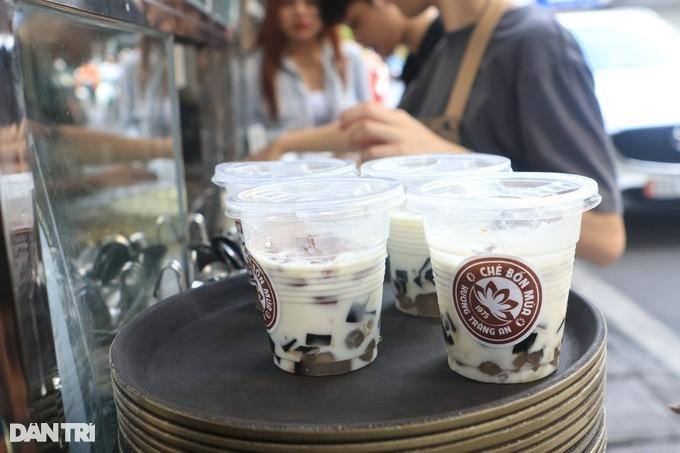 Bám trend chè thoát ế, chủ quán bán cả nghìn cốc ngày Thất Tịch-3