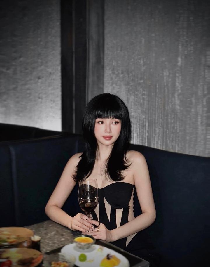 Tâm Tít: Hot girl kẹo ngọt lột xác với vẻ ngoài sexy, nóng bỏng-6