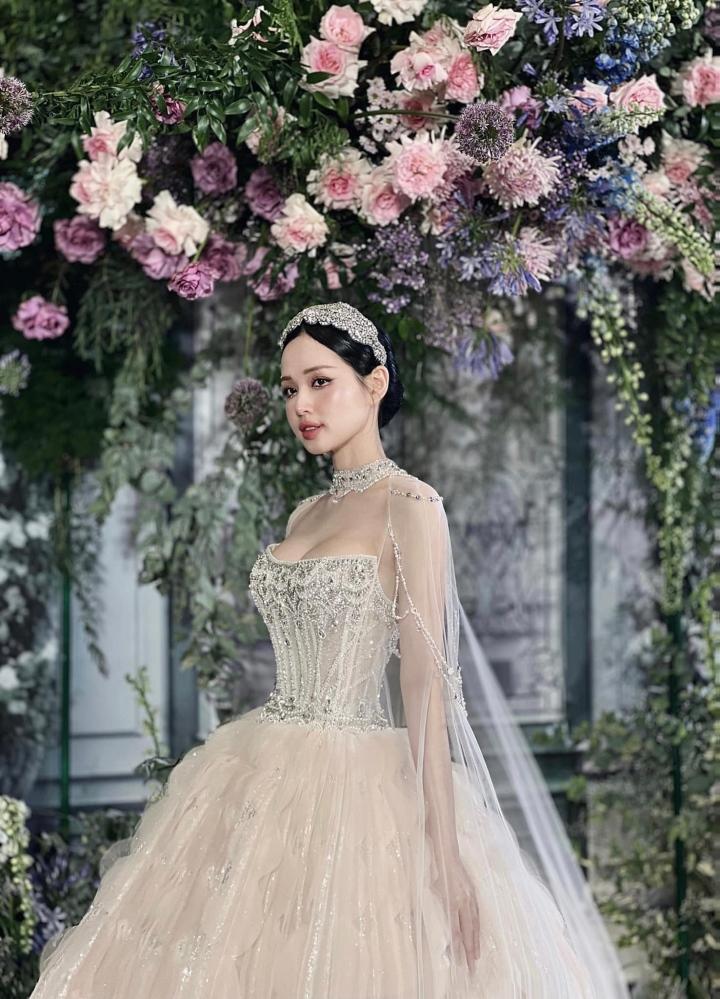 Tâm Tít: Hot girl kẹo ngọt lột xác với vẻ ngoài sexy, nóng bỏng-10