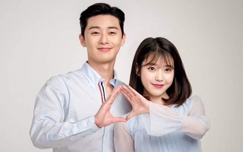 IU làm điều đặc biệt cho Park Seo Joon trong lúc anh đi quay-1