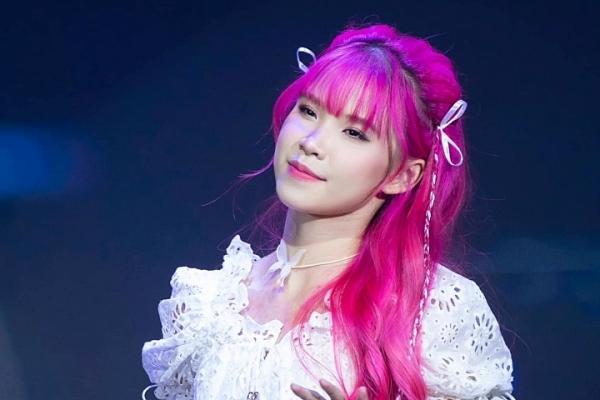 Màn flex vươn tầm quốc tế của nữ ca sĩ Việt từng lọt top Billboard sau Mỹ Tâm-9