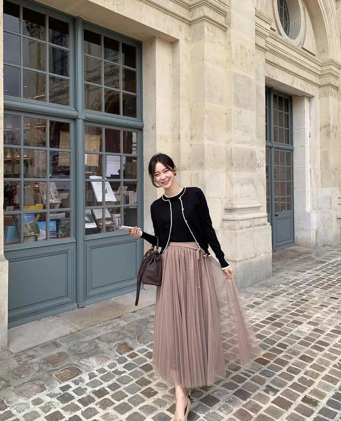 10 cách diện chân váy voan điệu đà và tôn dáng như phụ nữ Hàn-6
